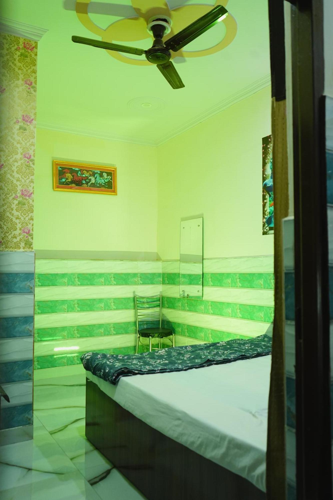 Homestay Walkinn Homestay Near Taj Mahal Tajganj
