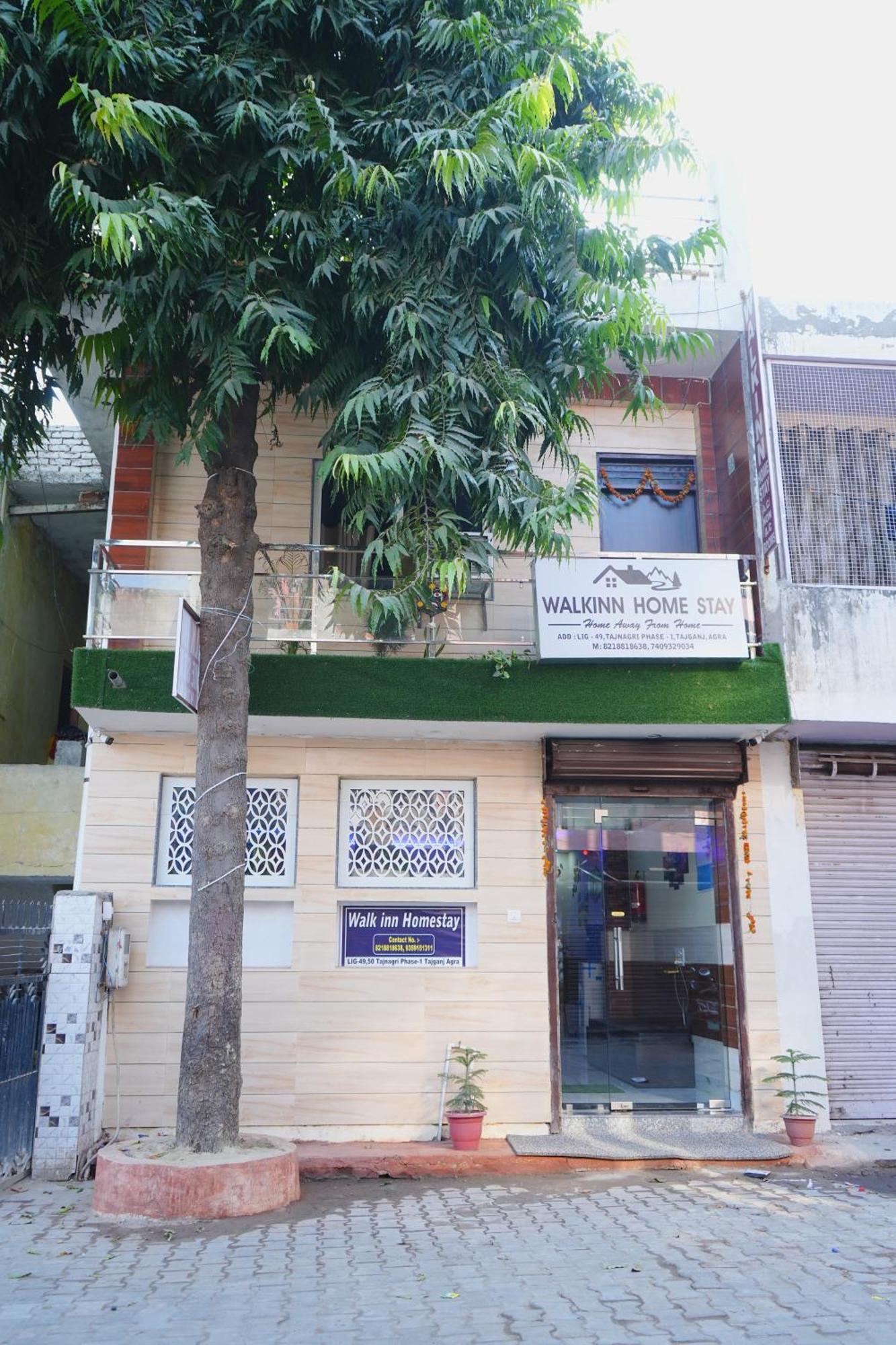 Homestay Walkinn Homestay Near Taj Mahal *
