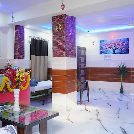 Walkinn Homestay Near Taj Mahal Tajganj Exterior photo