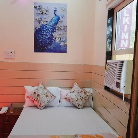 Walkinn Homestay Near Taj Mahal Tajganj Exterior photo